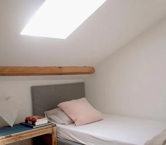 Maison Calme - Frontiere Montagne Et *