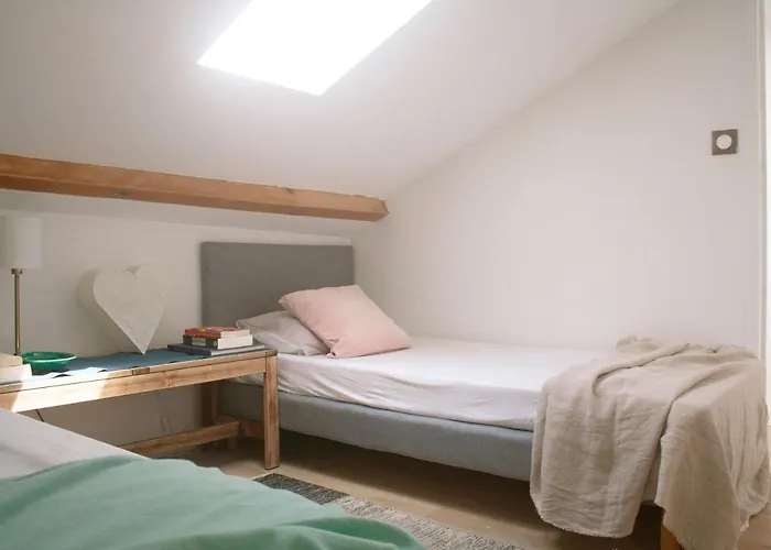 Maison Calme - Frontiere Montagne Et Pansiyon